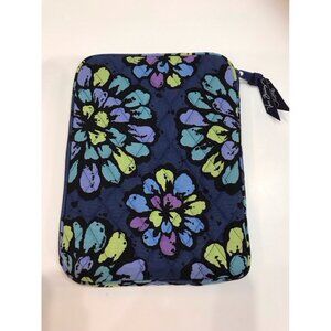 Vera Bradley Indigo Pop Tablet Sleeve   Mini IPad, Kindle  Padded Zip case cover
